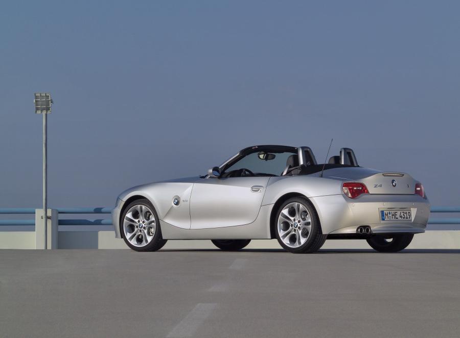  BMW Z4 Roadster 2005 года  (фото 4 из 8)